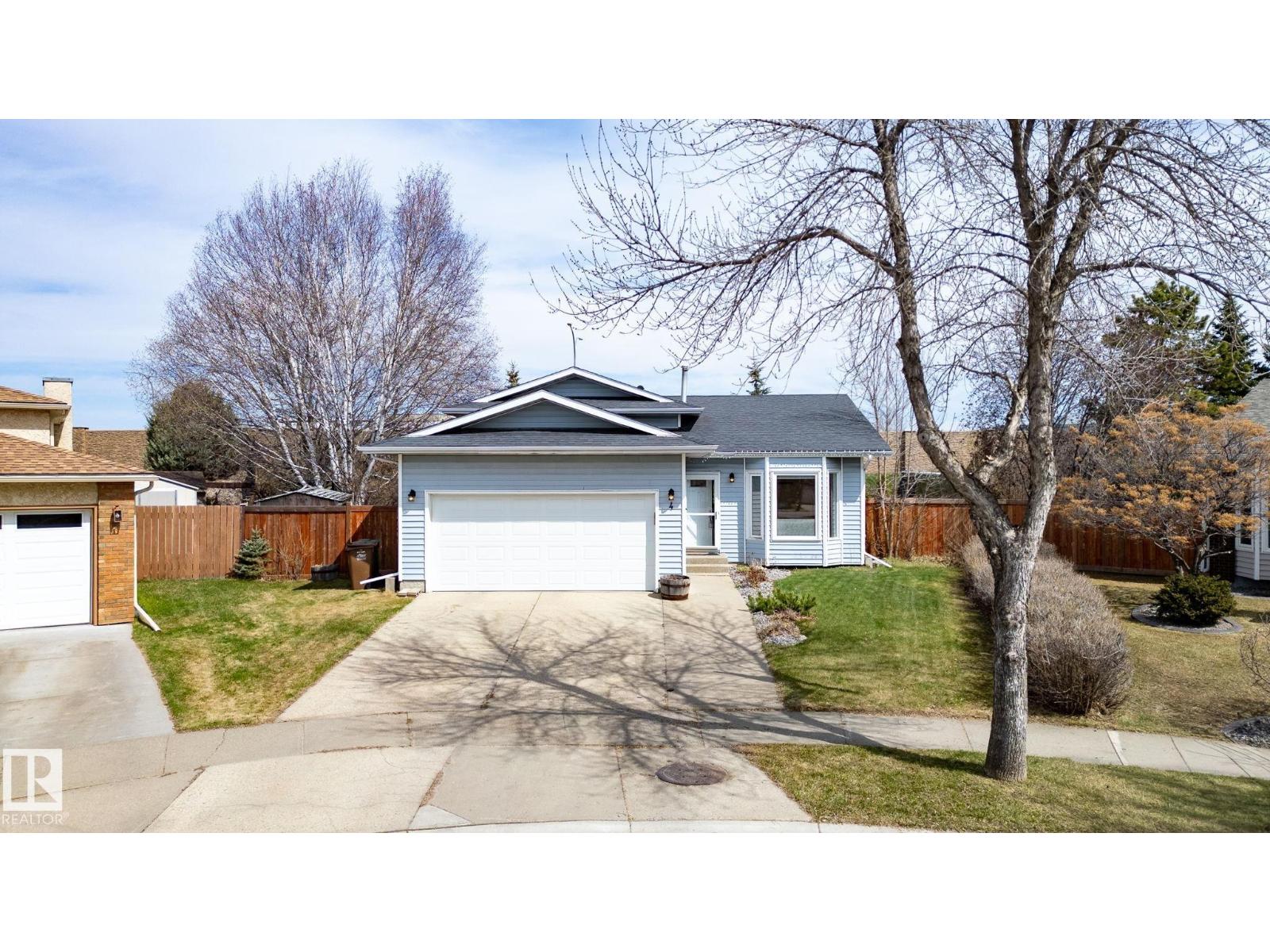 4 DORSET PL, st. albert, Alberta