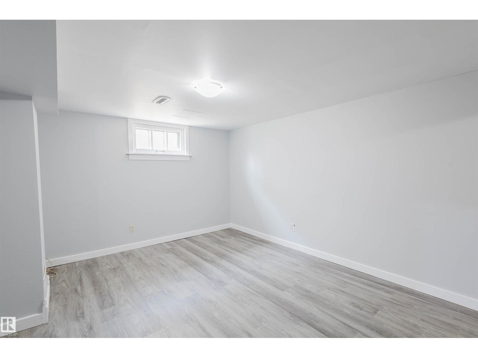Unknown Address, ,     - Photo 22 - E4486606