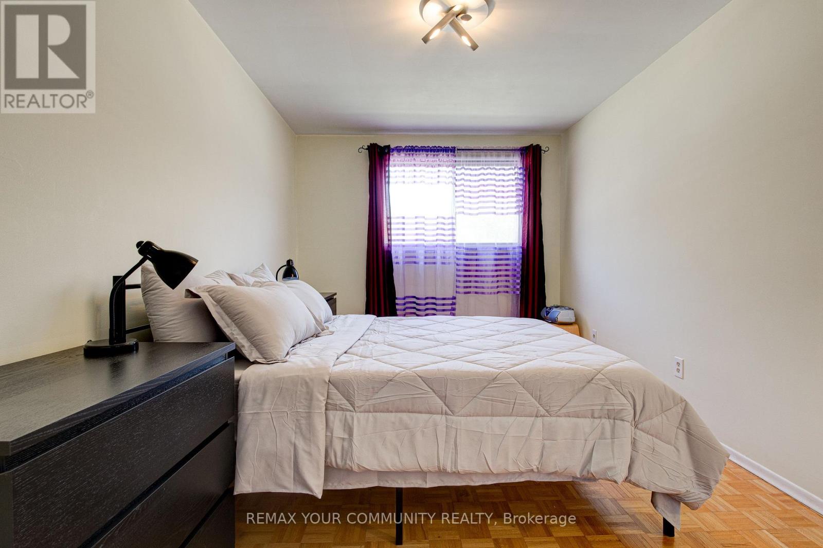 557 Glen Manor Boulevard, Waterloo, Ontario  N2L 4T7 - Photo 34 - X13093576