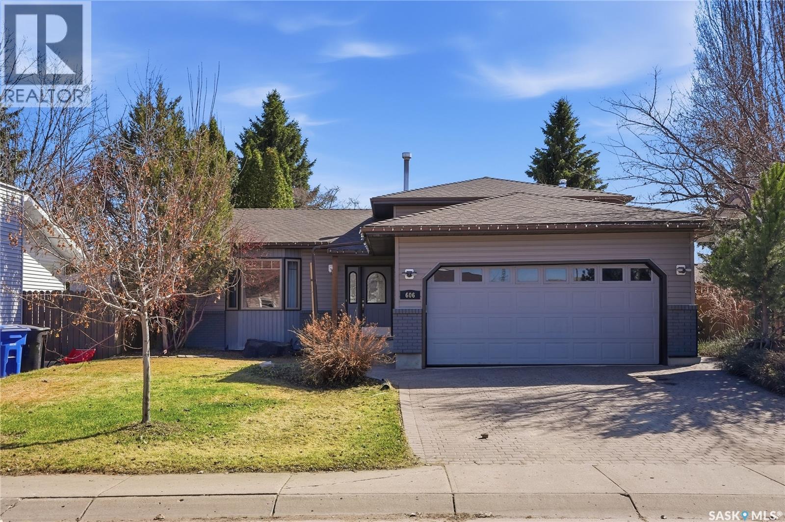 606 Hogg CRESCENT, Saskatoon, Saskatchewan