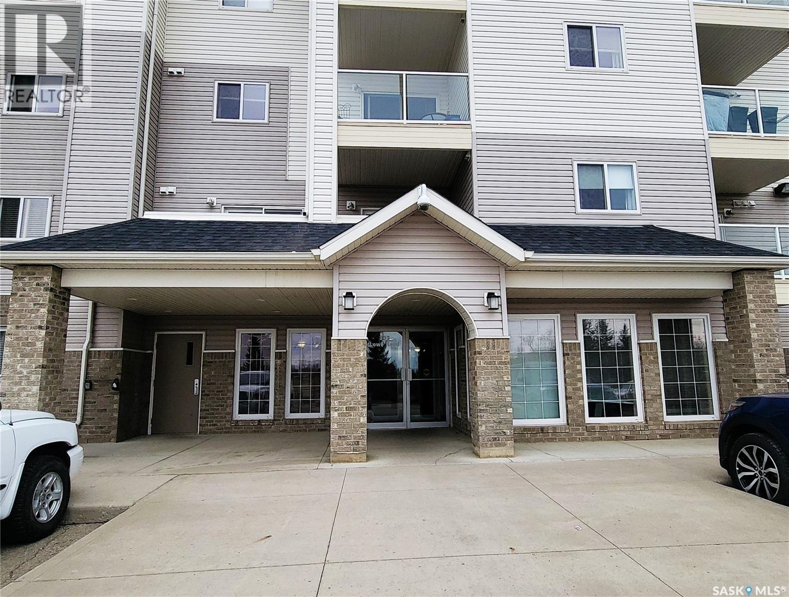 204 303 Lowe Road, Saskatoon, Saskatchewan  S7S 1P2 - Photo 1 - SK035374