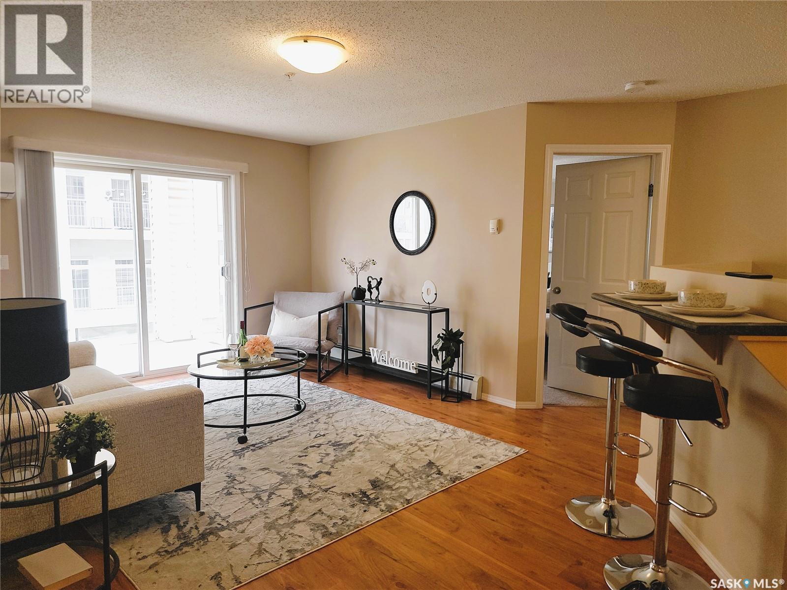 204 303 Lowe Road, Saskatoon, Saskatchewan  S7S 1P2 - Photo 4 - SK035374