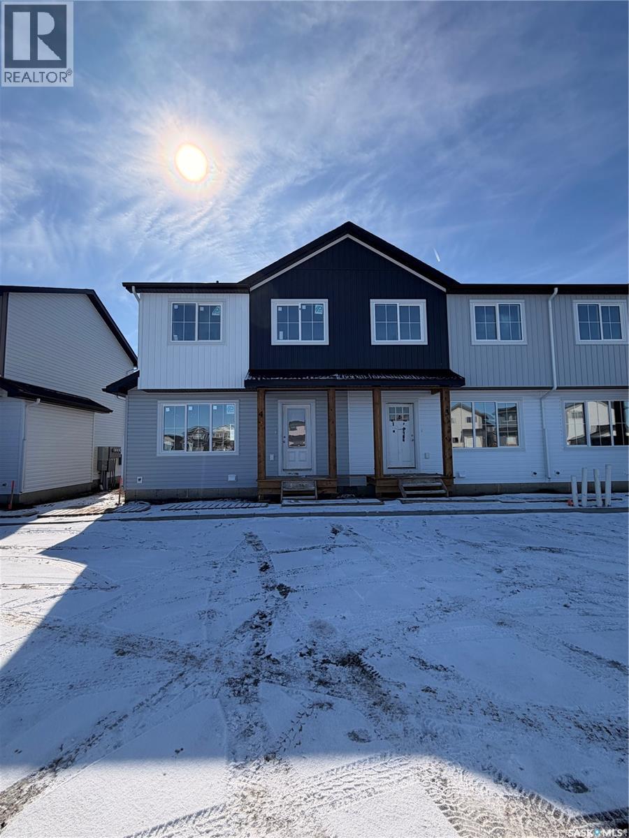 2 101 Mirond Road, Martensville, Saskatchewan  S0K 2T1 - Photo 3 - SK035364