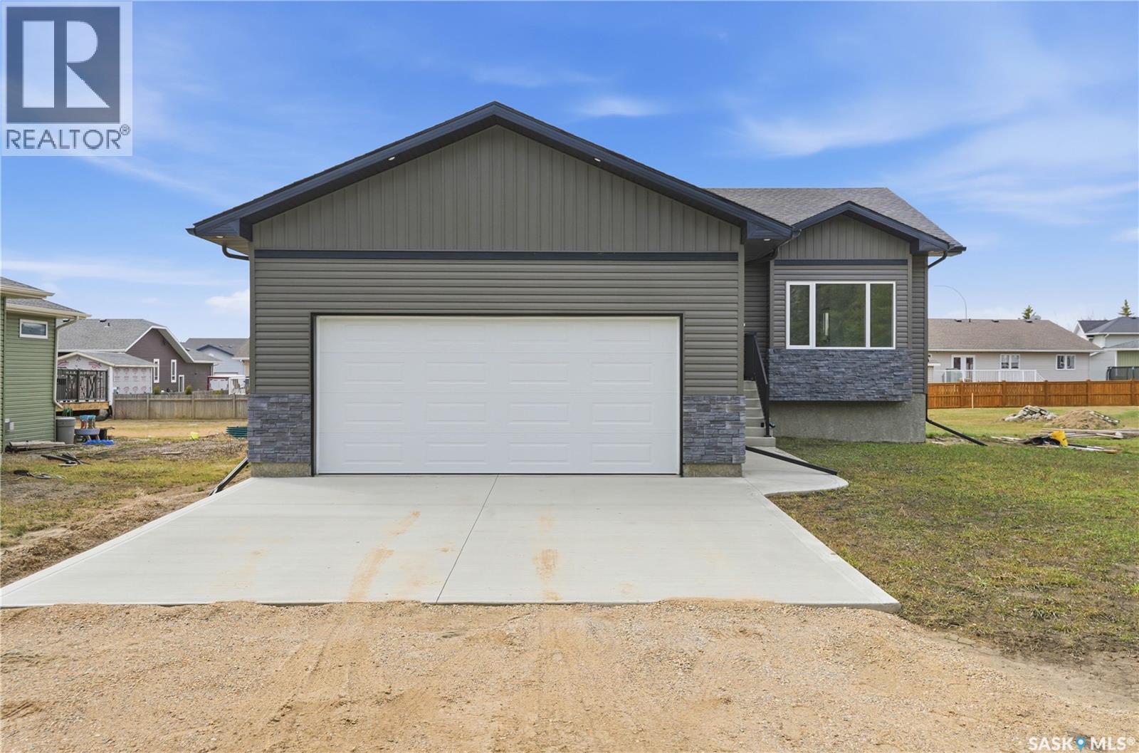 208 2nd STREET S, Waldheim, Saskatchewan