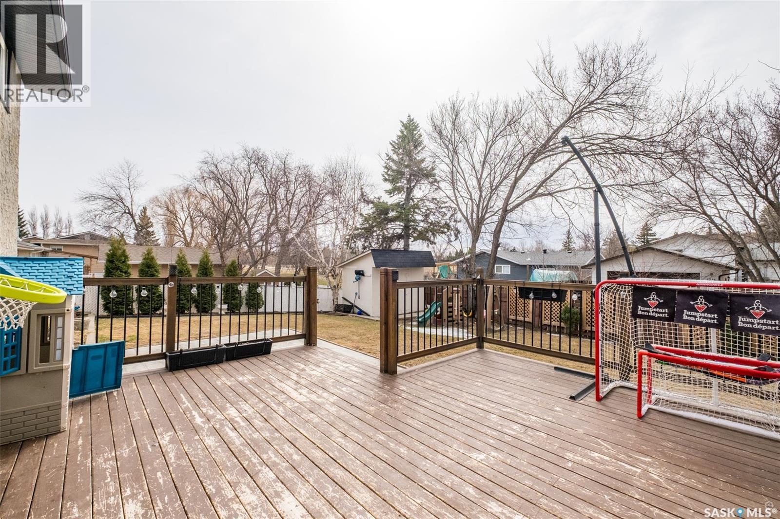 1289 Gillmor Crescent, Prince Albert, Saskatchewan  S6V 6A8 - Photo 30 - SK035084