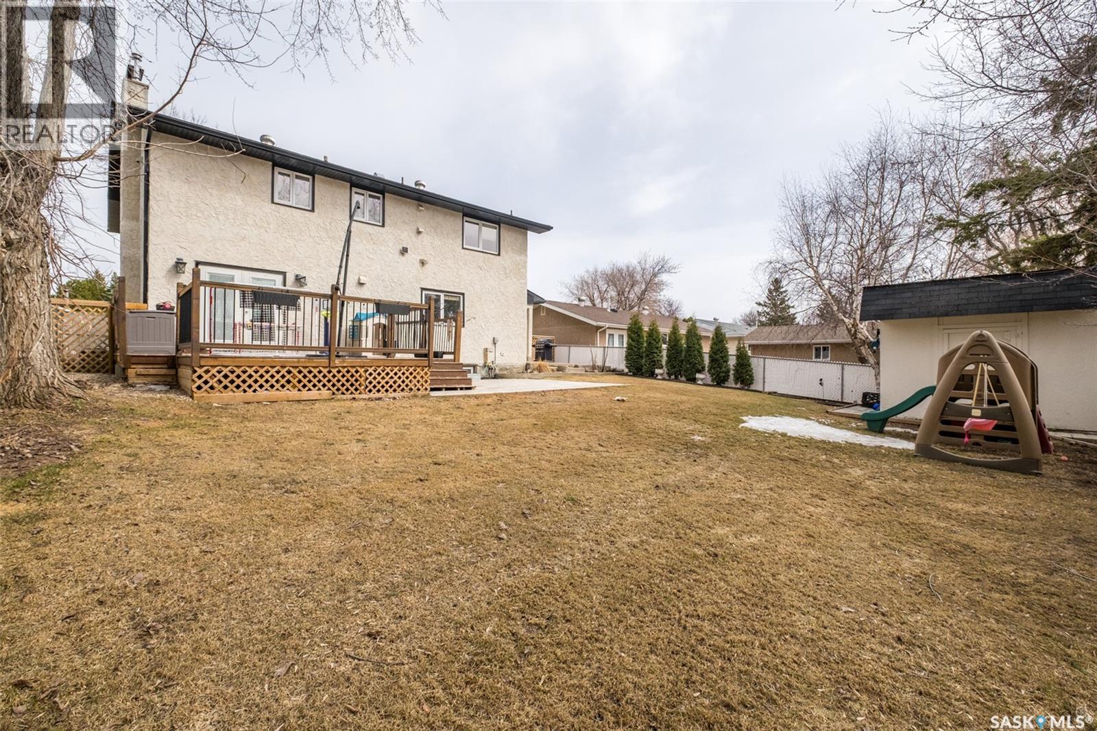 1289 Gillmor Crescent, Prince Albert, Saskatchewan  S6V 6A8 - Photo 35 - SK035084
