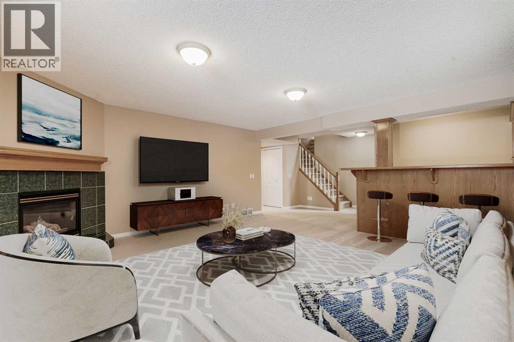17 Rocky Ridge Villas Nw, Calgary, Alberta  T3G 4R2 - Photo 28 - A2298839