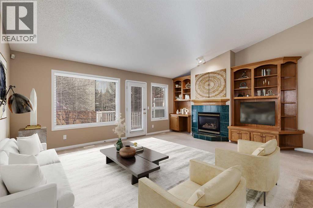17 Rocky Ridge Villas Nw, Calgary, Alberta  T3G 4R2 - Photo 14 - A2298839