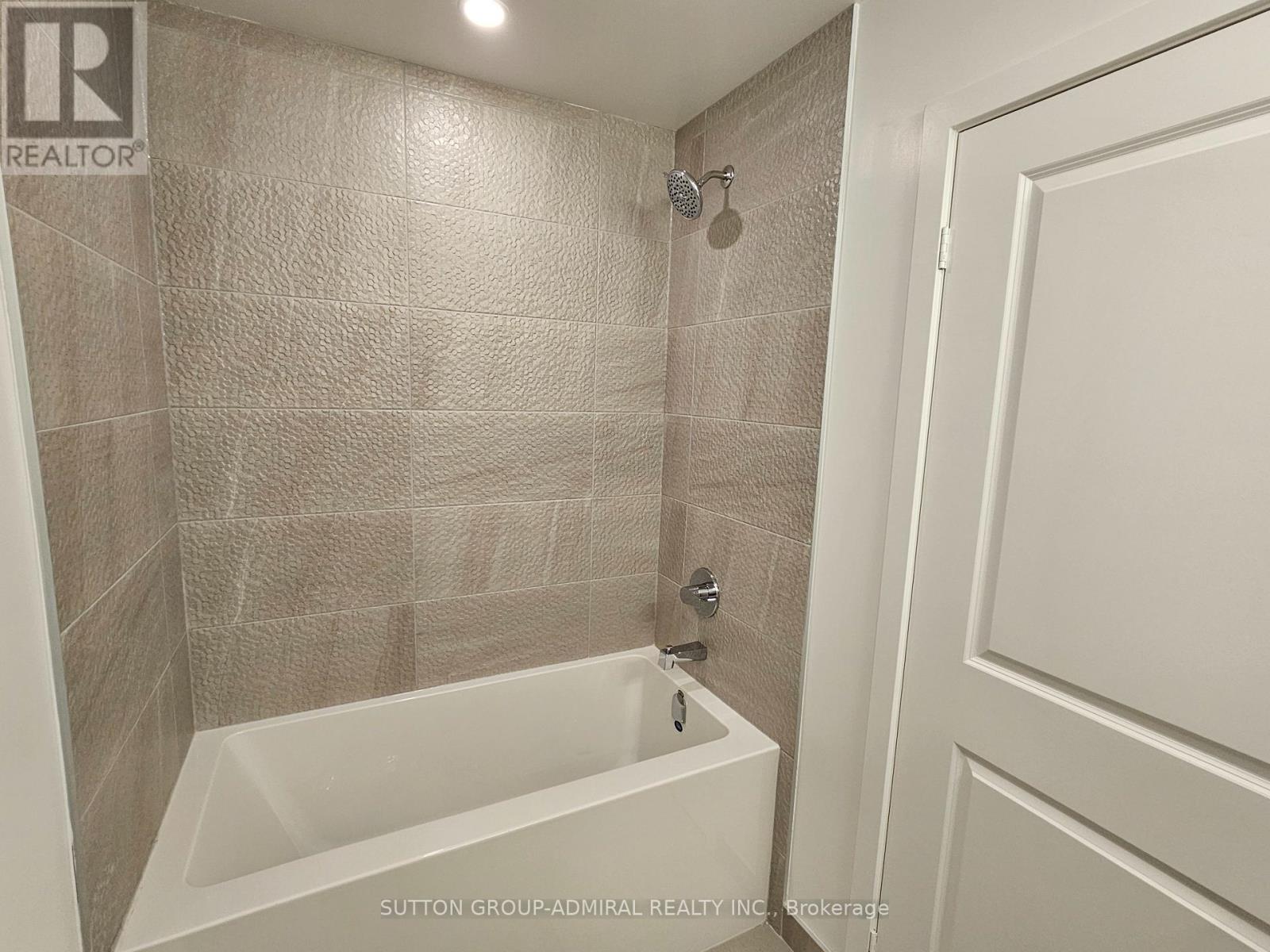 2408 - 30 Upper Mall Way, Vaughan, Ontario  L4J 4P8 - Photo 14 - N13103040