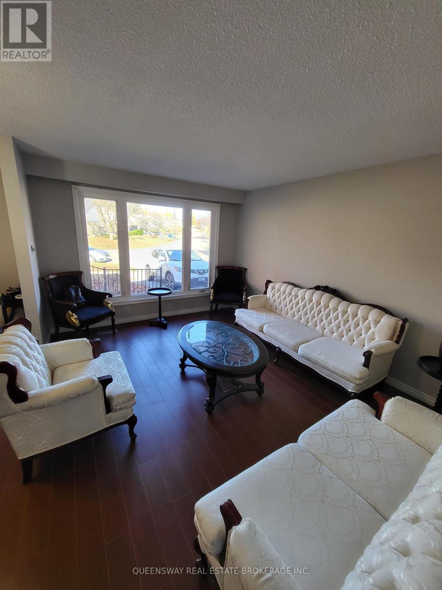 Main - 36 Cambridge Crescent, Bradford West Gwillimbury (Bradford), Ontario  L3Z 1C9 - Photo 2 - N13103054