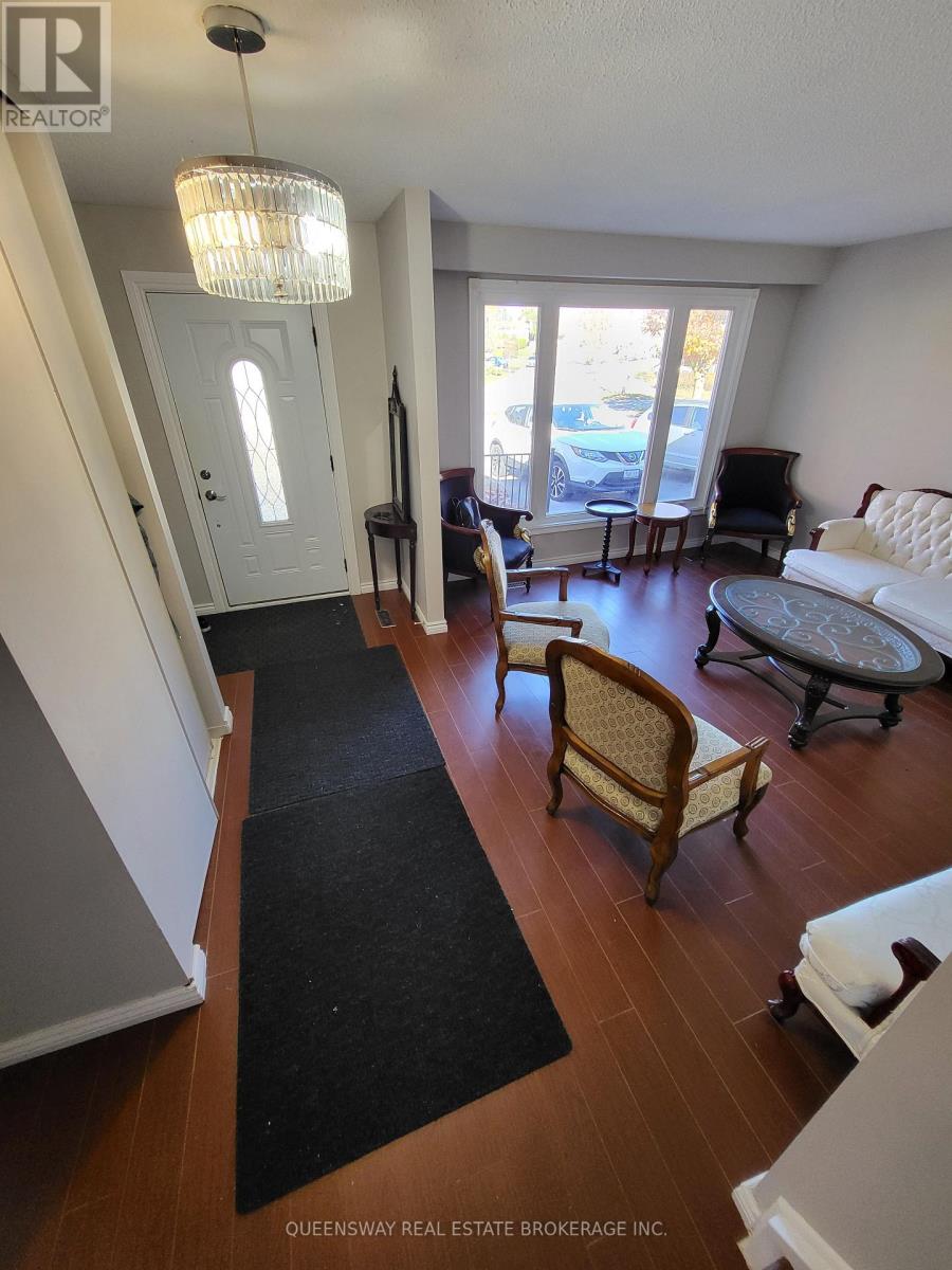 Main - 36 Cambridge Crescent, Bradford West Gwillimbury (Bradford), Ontario  L3Z 1C9 - Photo 5 - N13103054