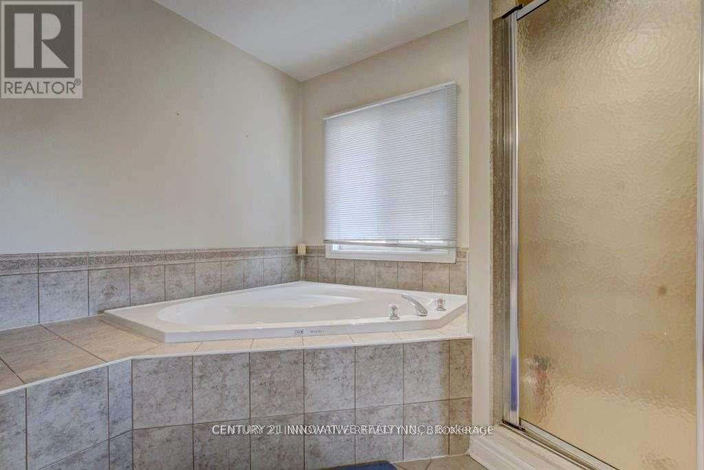 19 Brookgreene Crescent, Richmond Hill, Ontario  L4C 0M1 - Photo 13 - N13103118