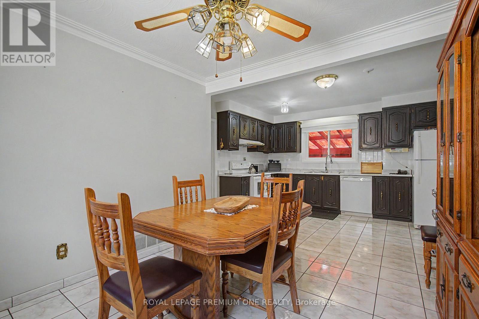 44 Ellerby Square N, Vaughan, Ontario  L4L 1N1 - Photo 13 - N13103214