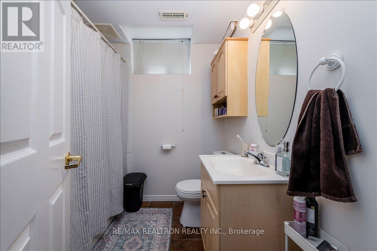 16 Bear Creek Drive, Barrie, Ontario  L4N 9M9 - Photo 29 - S13103192