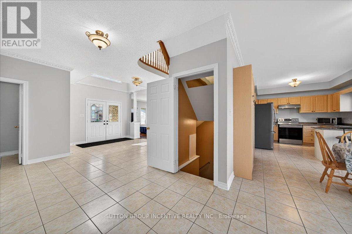 6 Silvercreek Crescent, Barrie (Ardagh), Ontario  L4N 0Z8 - Photo 28 - S13103290