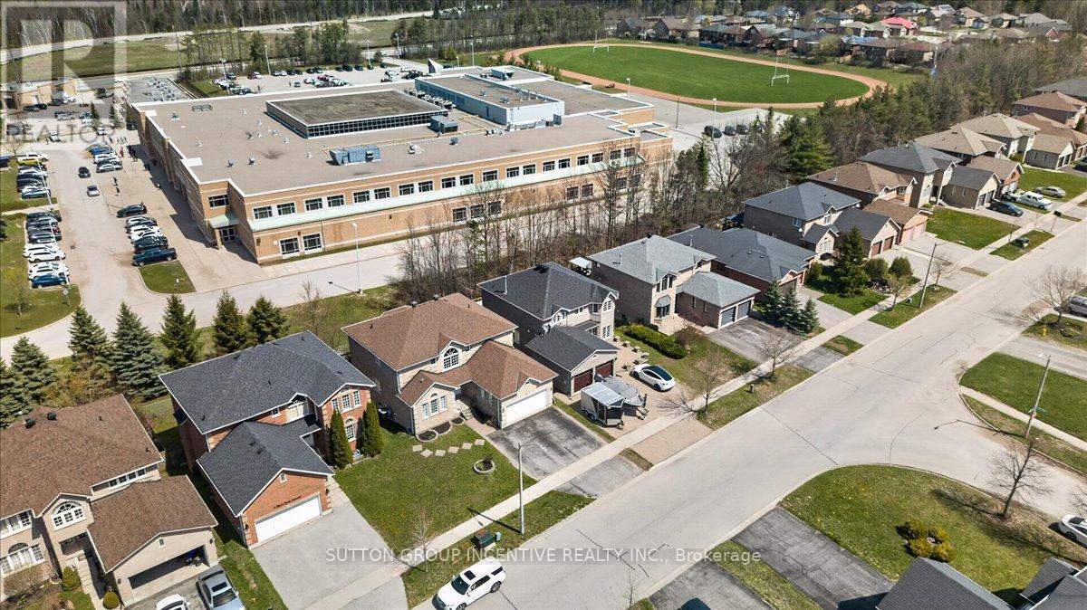 6 Silvercreek Crescent, Barrie (Ardagh), Ontario  L4N 0Z8 - Photo 49 - S13103290