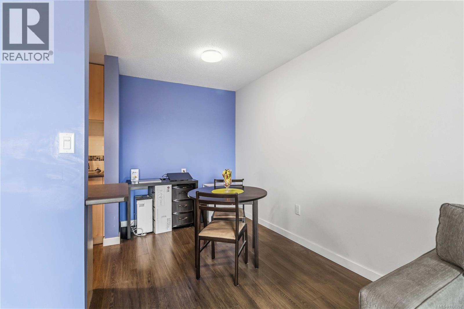 509 103 Gorge Rd E, Victoria, British Columbia  V9A 6Z2 - Photo 9 - 1036237