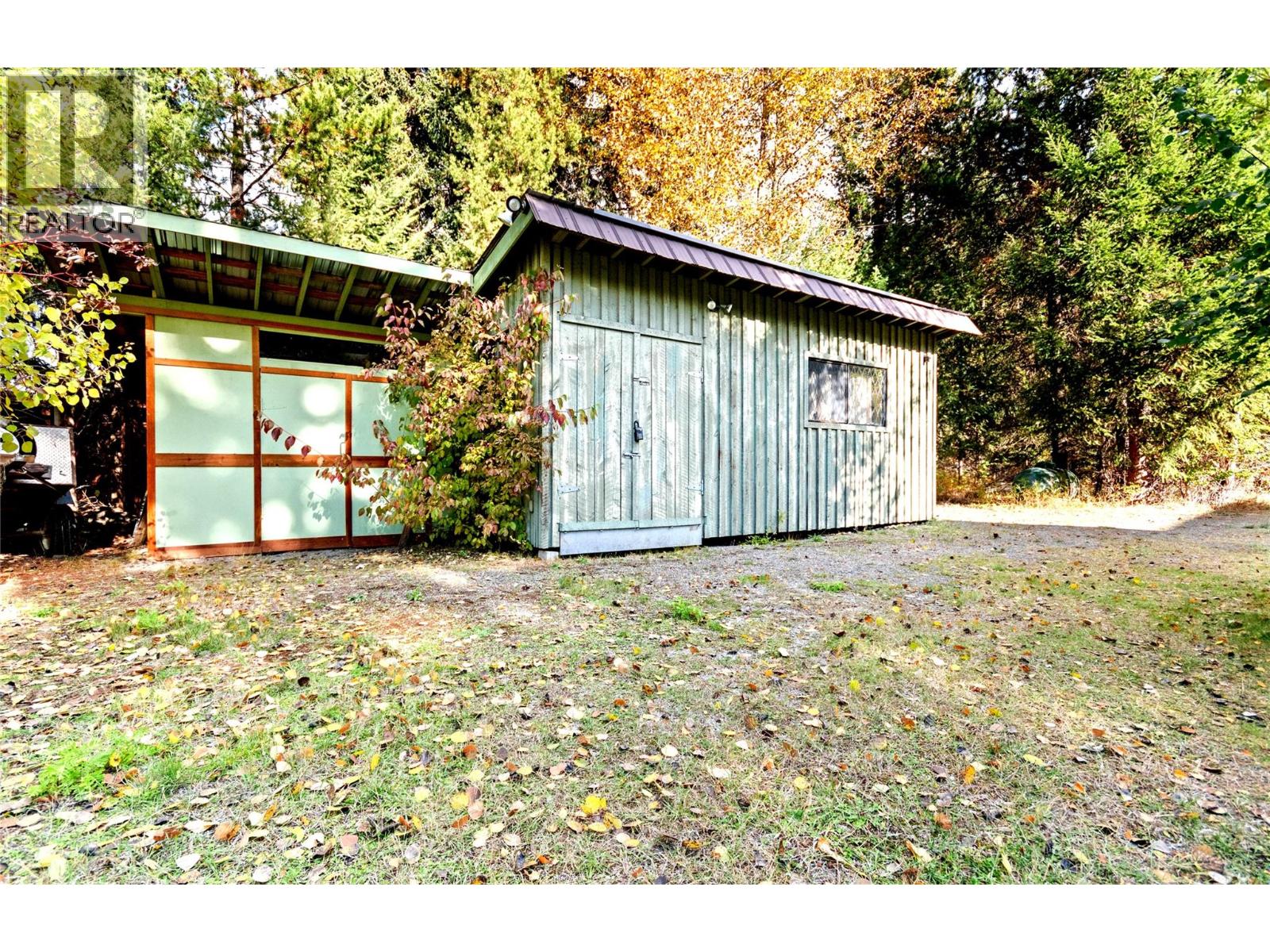 180 Rivers End Road, Manning Park, British Columbia  V0X 1R0 - Photo 31 - 10386650