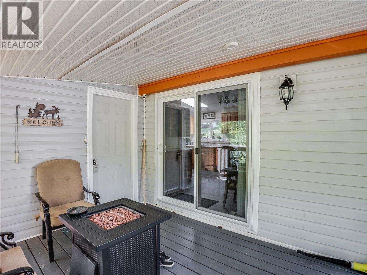 4029 Broadwater Road Unit# 15, Castlegar, British Columbia  V1N 4V6 - Photo 5 - 10386339