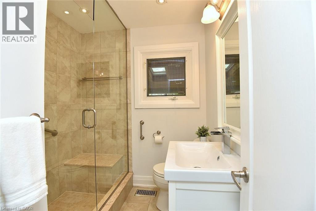 1338 De Quincy Crescent, Burlington, Ontario  L7P 1E4 - Photo 15 - 40828302