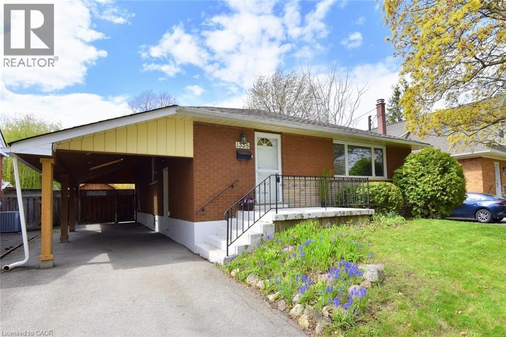 1338 De Quincy Crescent, Burlington, Ontario  L7P 1E4 - Photo 2 - 40828302