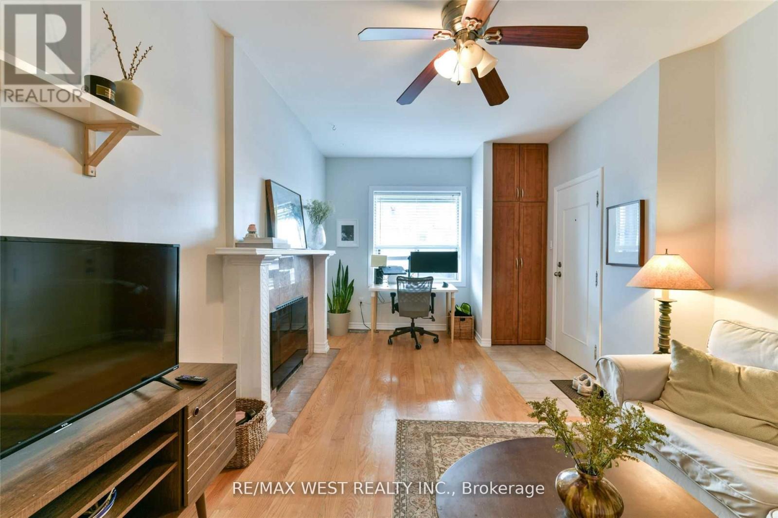 Main Fl - 734 Indian Road, Toronto, Ontario  M6P 2E3 - Photo 6 - W13103024