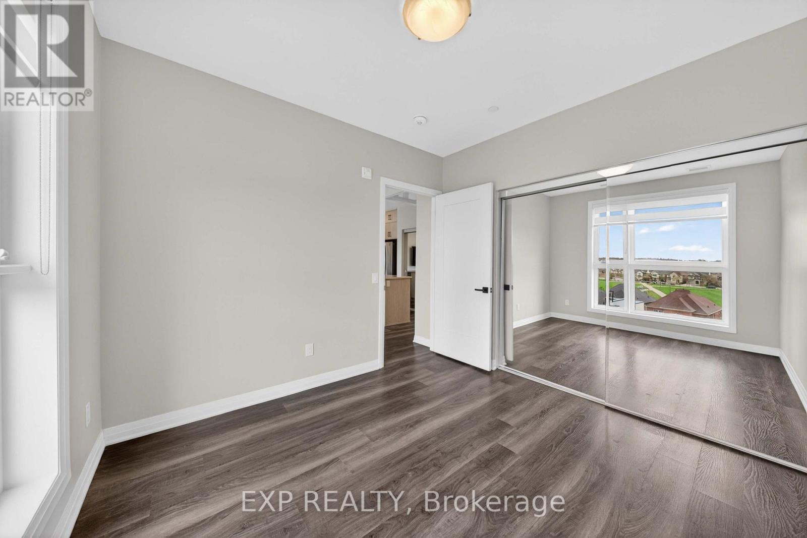 509 - 95 Dundas Street W, Oakville, Ontario  L6M 5N4 - Photo 17 - W13103030