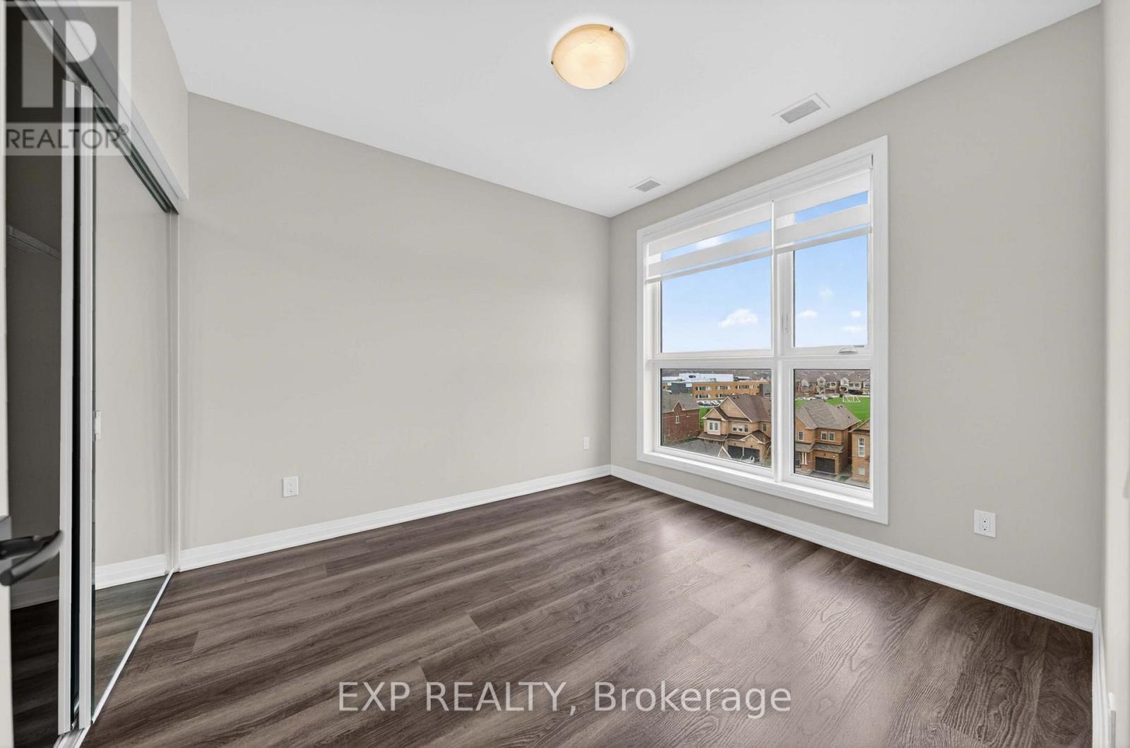 509 - 95 Dundas Street W, Oakville, Ontario  L6M 5N4 - Photo 18 - W13103030