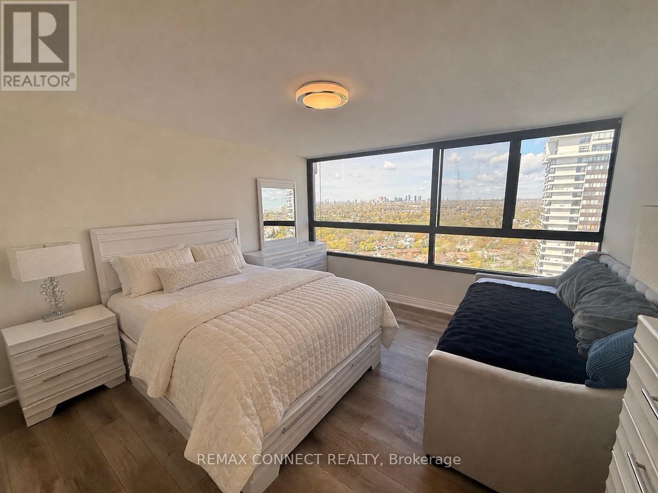 2107 - 1300 Bloor Street, Mississauga, Ontario  L4Y 3Z2 - Photo 10 - W13103048