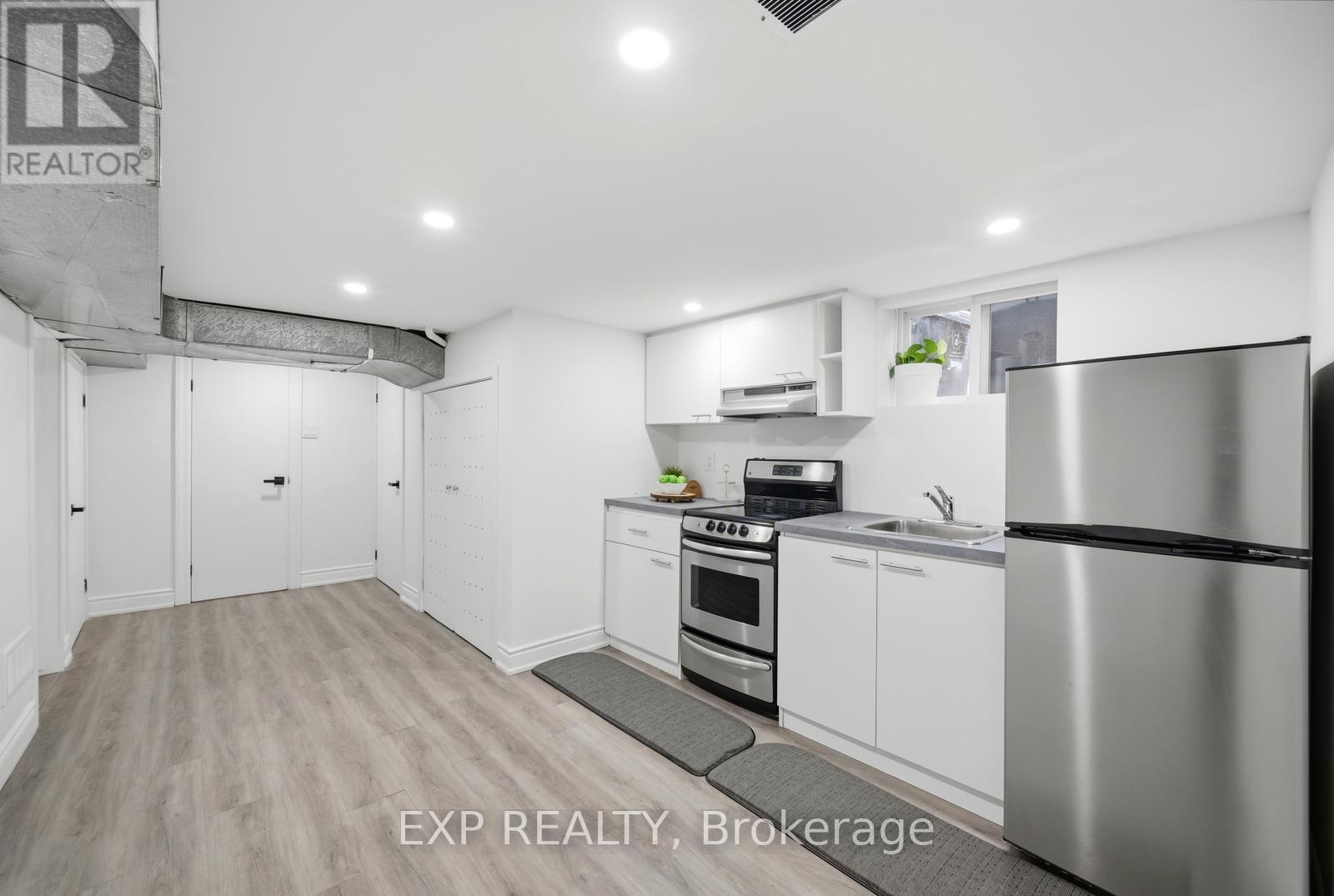 355 Culford Road, Toronto, Ontario  M6L 2V8 - Photo 15 - W13103074