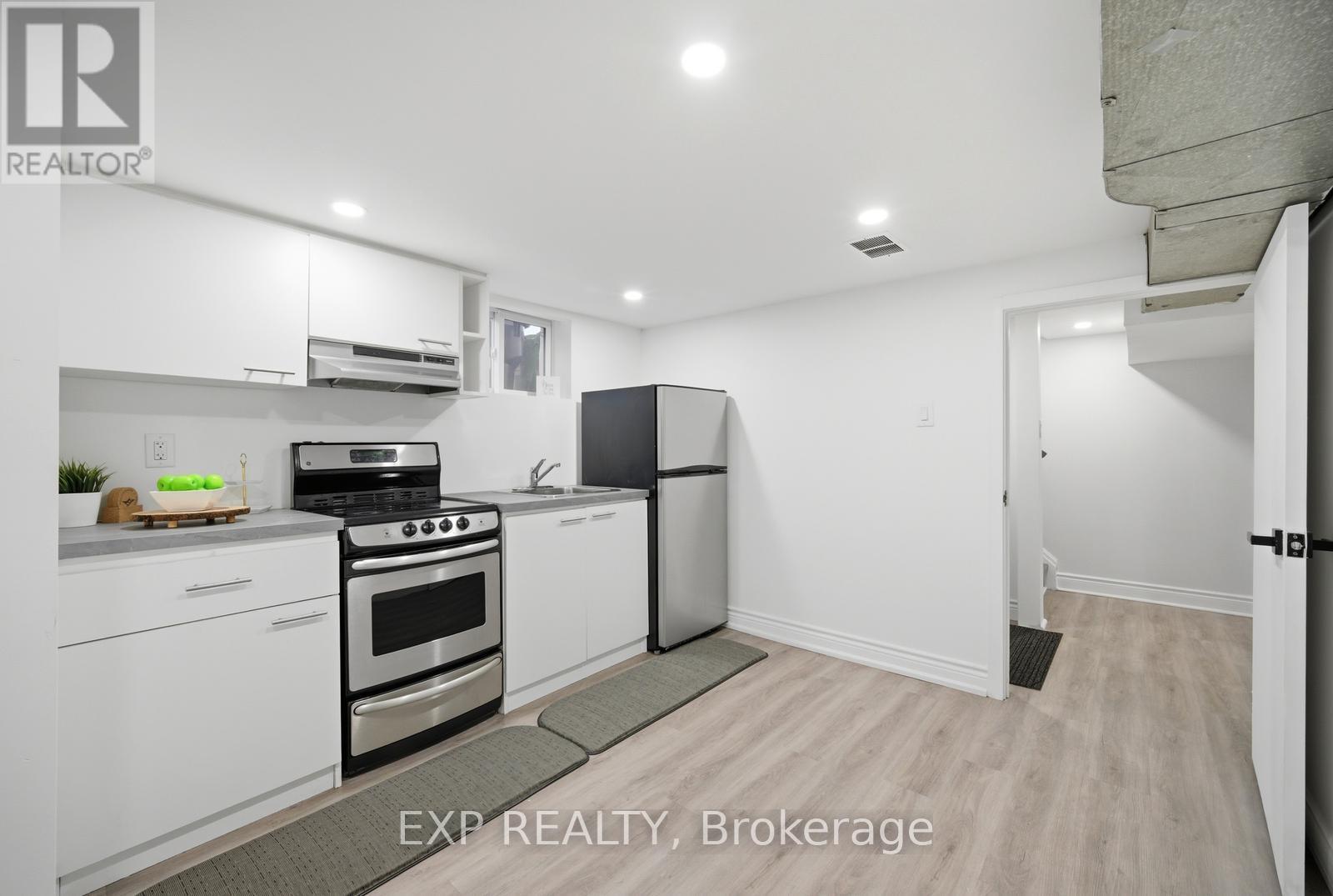 355 Culford Road, Toronto, Ontario  M6L 2V8 - Photo 16 - W13103074