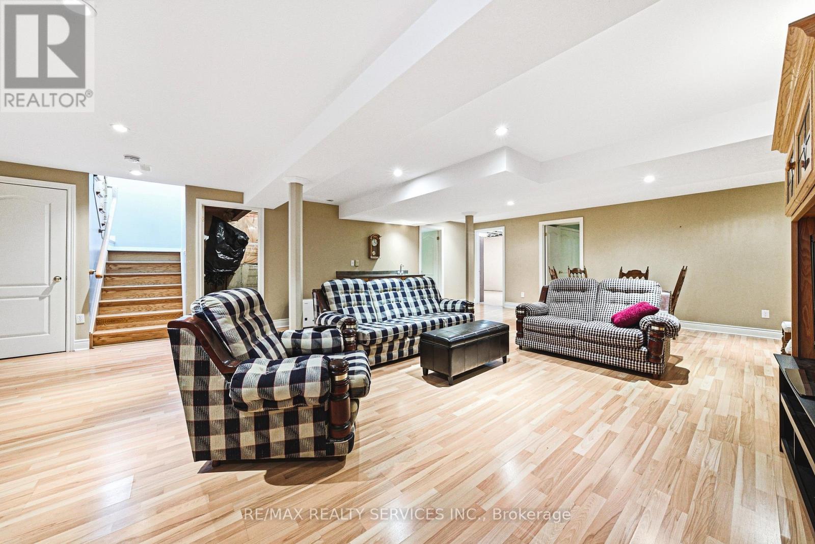 16 Sunridge Street, Brampton, Ontario  L7A 1W6 - Photo 21 - W13103102
