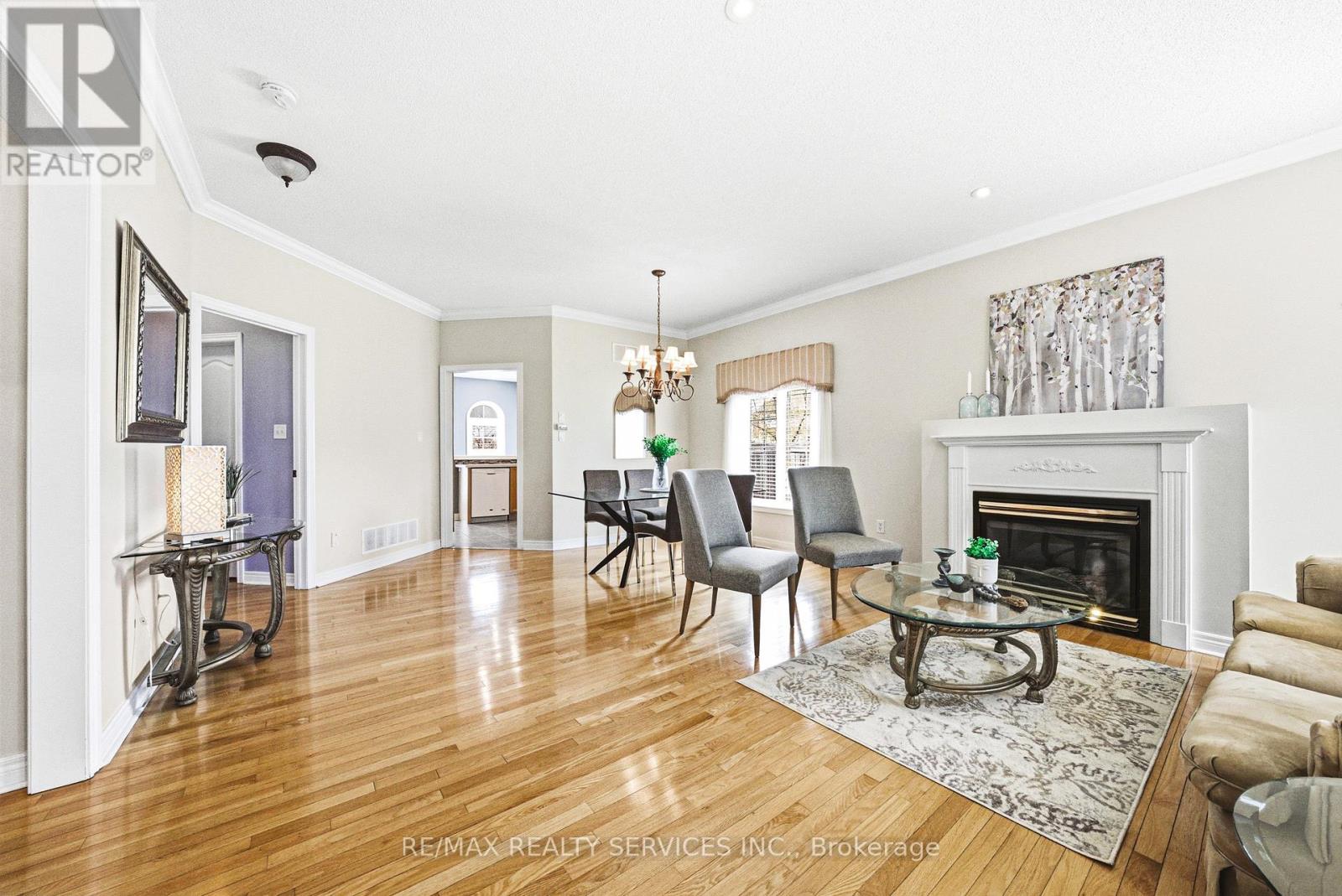 16 Sunridge Street, Brampton, Ontario  L7A 1W6 - Photo 6 - W13103102