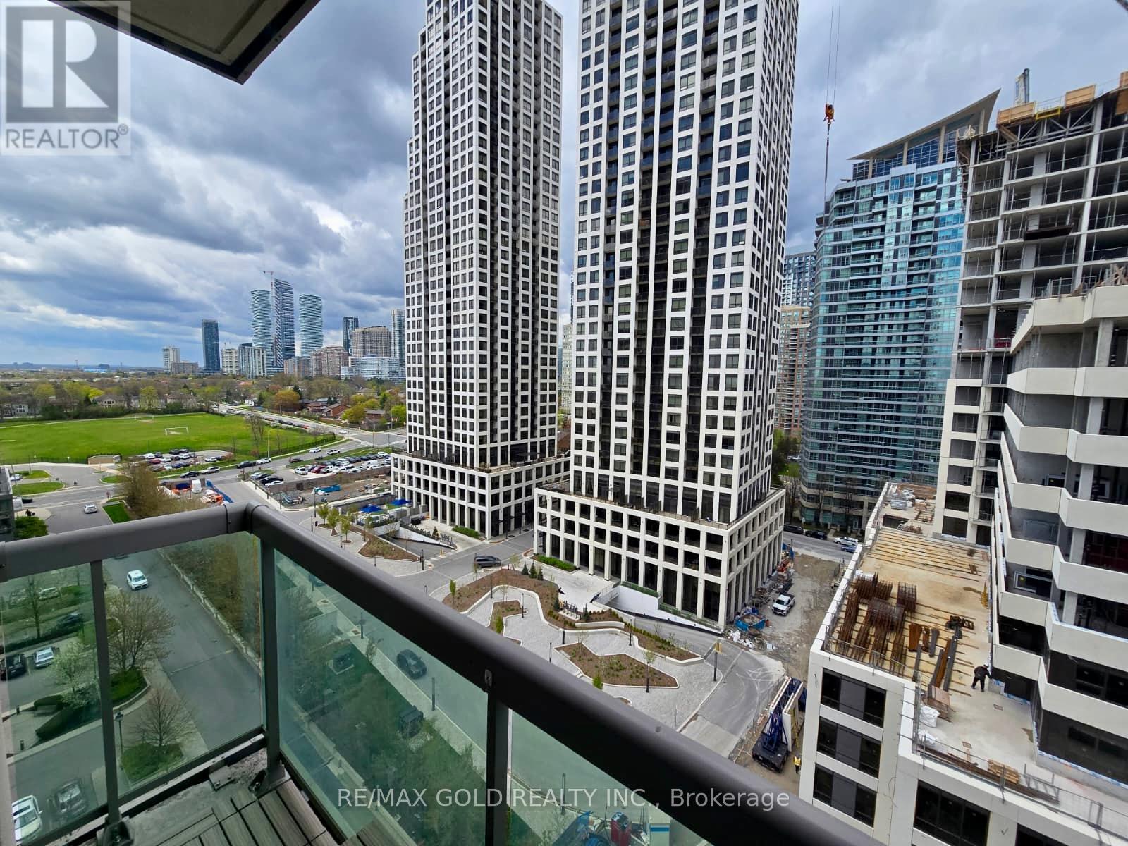 1607 - 3504 Hurontario Street, Mississauga, Ontario  L5B 0B9 - Photo 13 - W13103232