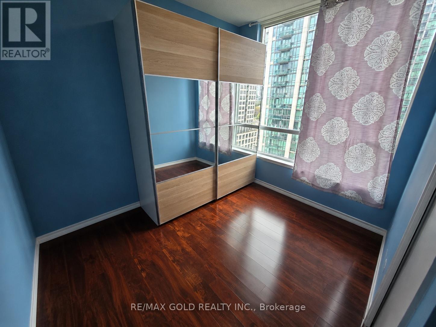 1607 - 3504 Hurontario Street, Mississauga, Ontario  L5B 0B9 - Photo 21 - W13103232