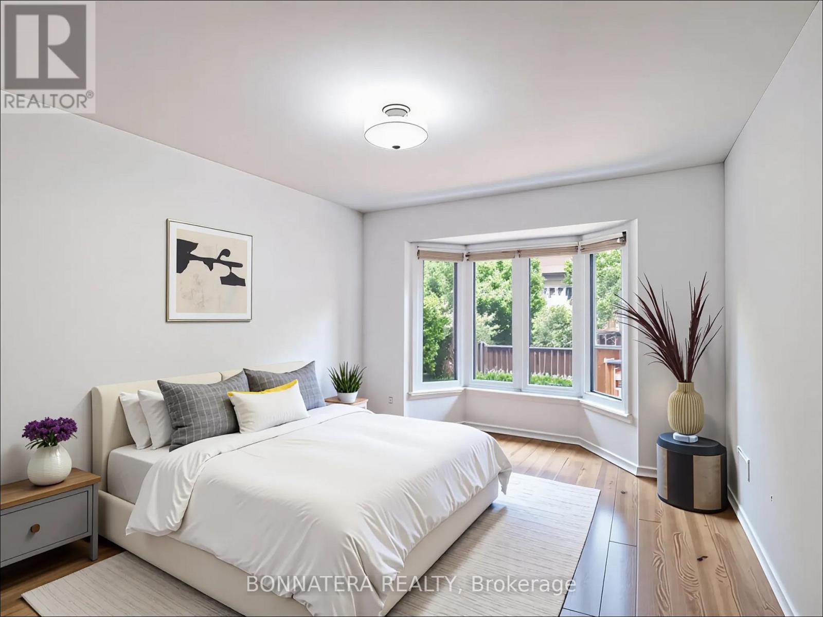 5471 Whitehorn Avenue, Mississauga, Ontario  L5V 1V5 - Photo 17 - W13103336