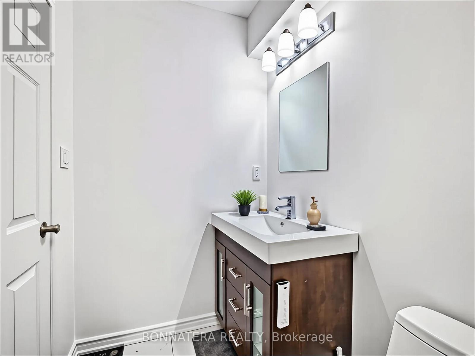 5471 Whitehorn Avenue, Mississauga, Ontario  L5V 1V5 - Photo 26 - W13103336