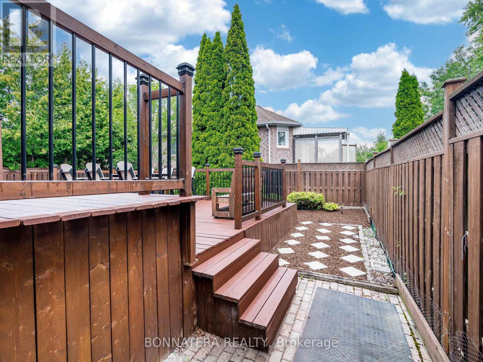 5471 Whitehorn Avenue, Mississauga, Ontario  L5V 1V5 - Photo 38 - W13103336