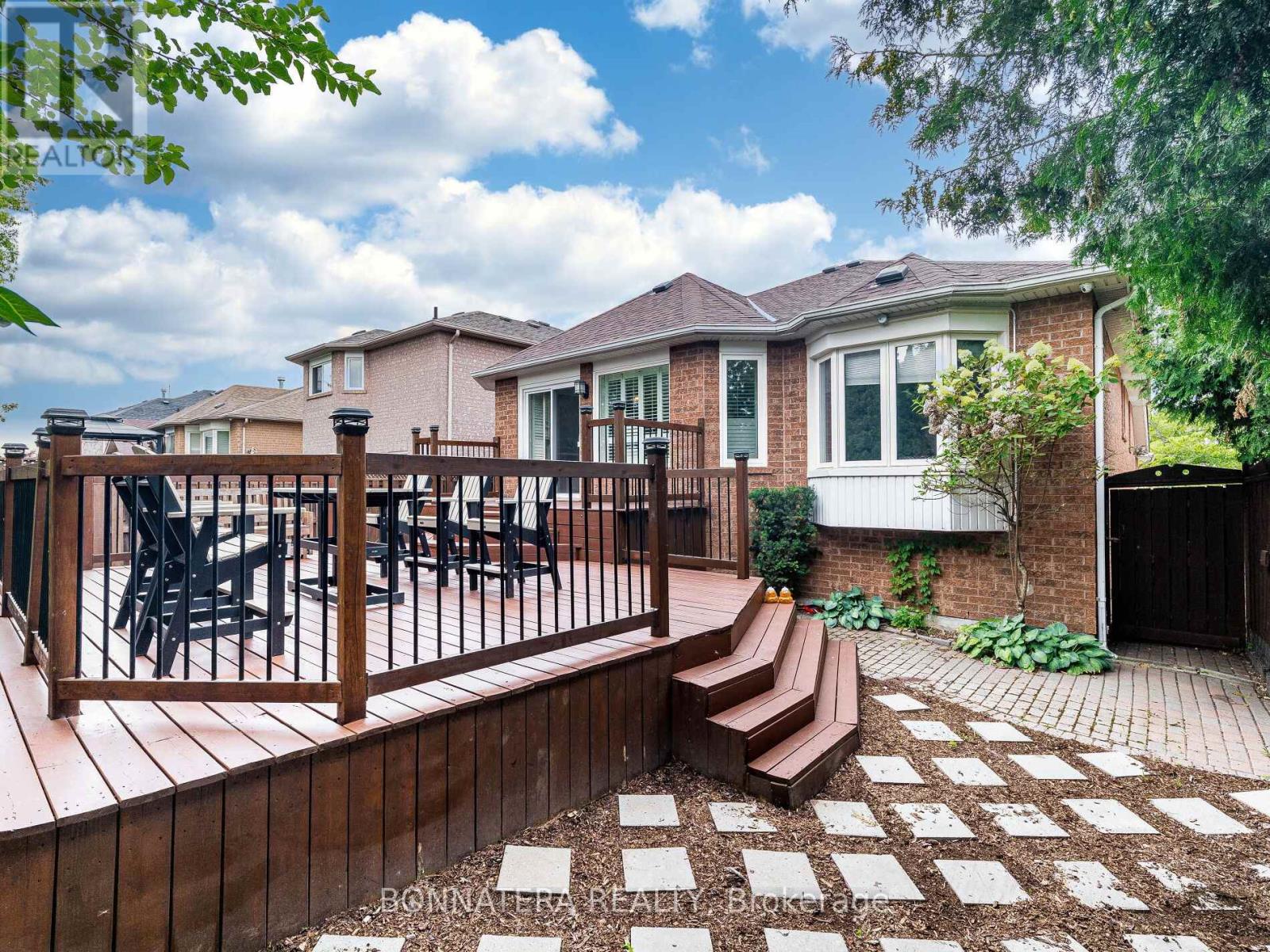 5471 Whitehorn Avenue, Mississauga, Ontario  L5V 1V5 - Photo 41 - W13103336
