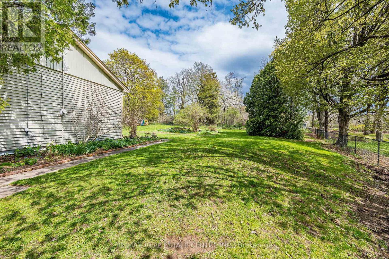 1368 2 Side Road, Burlington, Ontario  L7P 0G9 - Photo 41 - W13103348