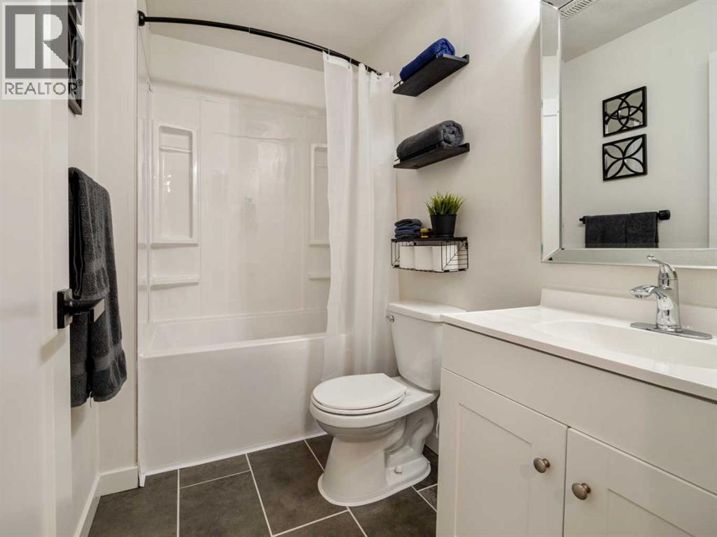 1373 Pacific Circle W, Lethbridge, Alberta  T1J 5V3 - Photo 42 - A2307632