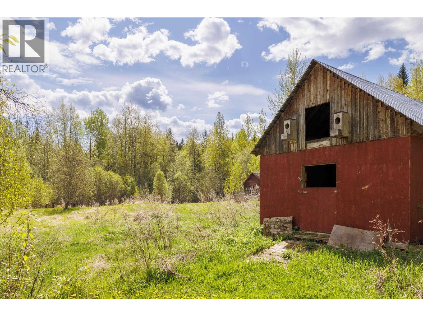 9509 Dunster-Croydon Road, Dunster, British Columbia  V0J 1J0 - Photo 32 - R3072452