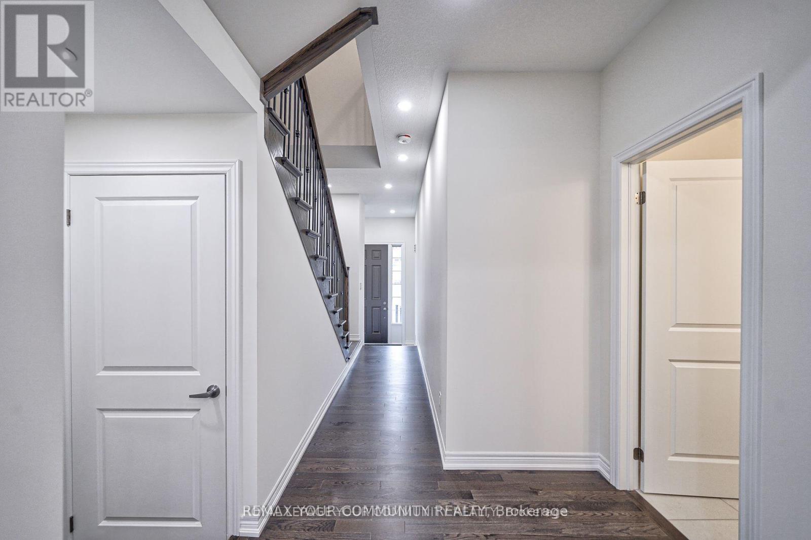 118 Broadacre Drive, Kitchener, Ontario  N2R 0S5 - Photo 10 - X13103116