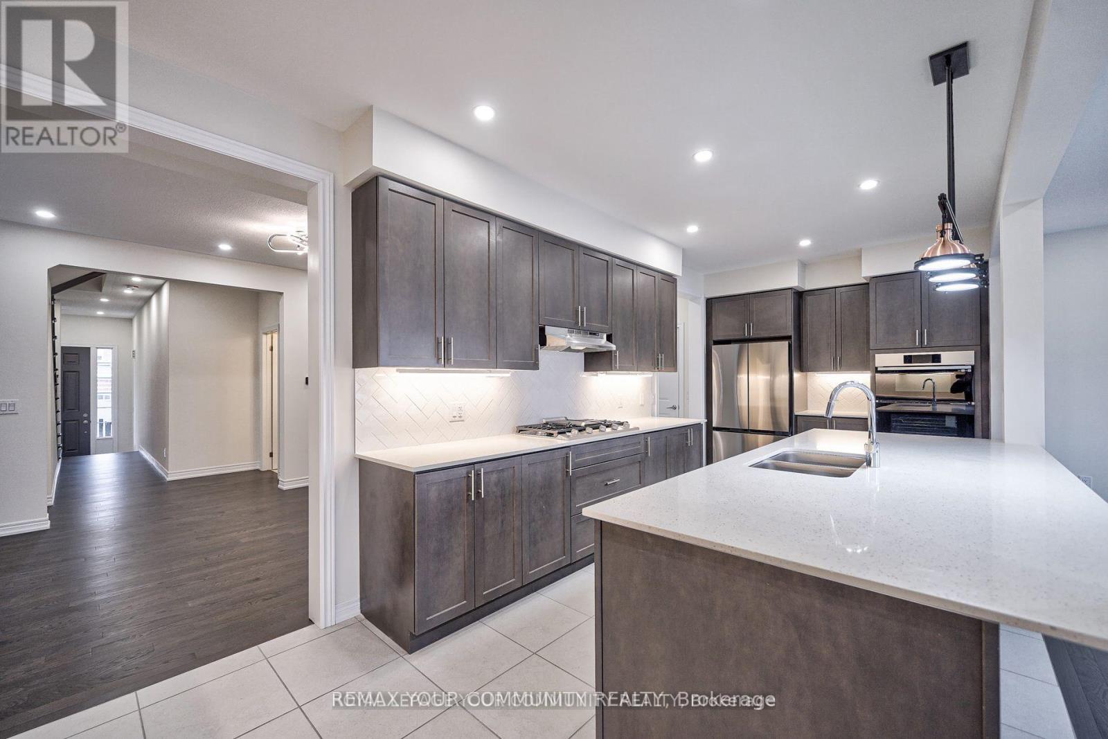 118 Broadacre Drive, Kitchener, Ontario  N2R 0S5 - Photo 21 - X13103116