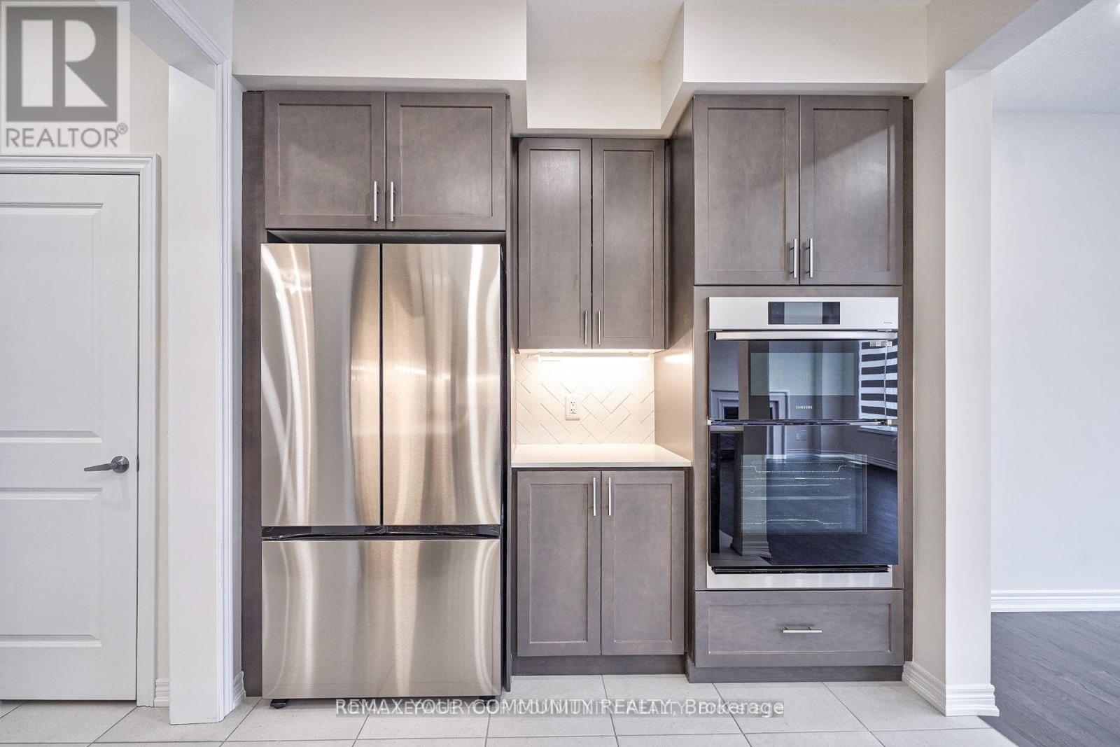 118 Broadacre Drive, Kitchener, Ontario  N2R 0S5 - Photo 24 - X13103116