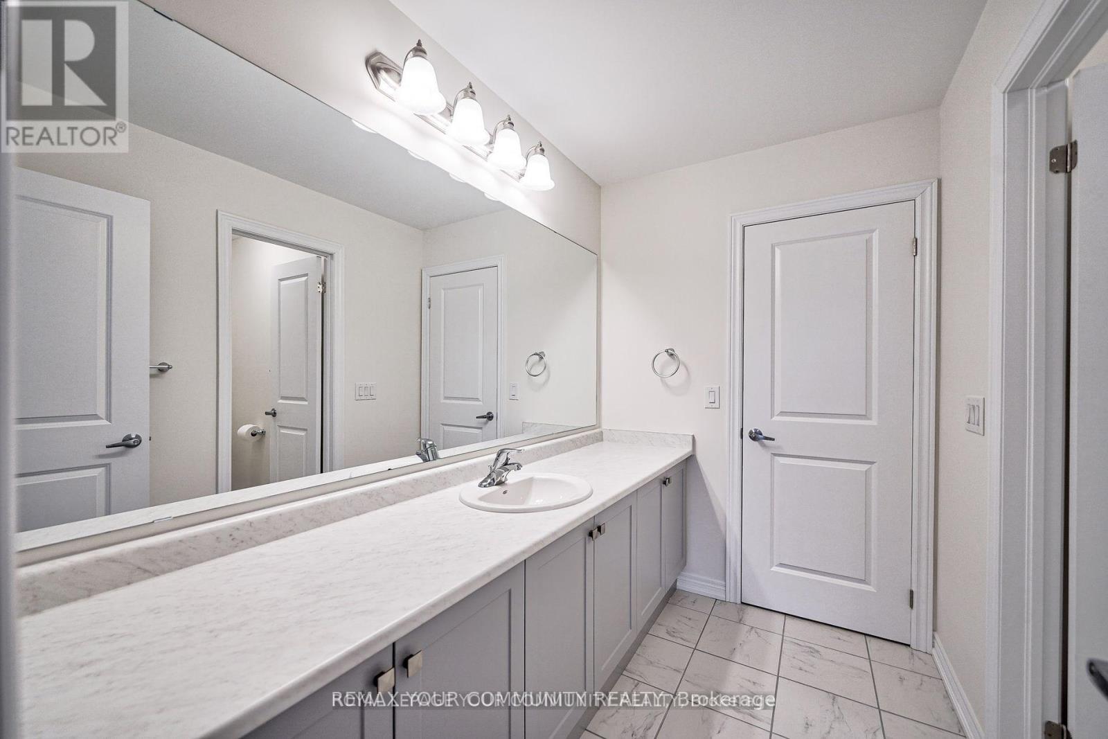 118 Broadacre Drive, Kitchener, Ontario  N2R 0S5 - Photo 32 - X13103116