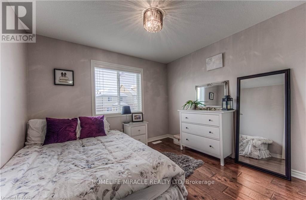 Upper - 77 Laughland Lane, Guelph, Ontario  N1L 0C6 - Photo 16 - X13103150
