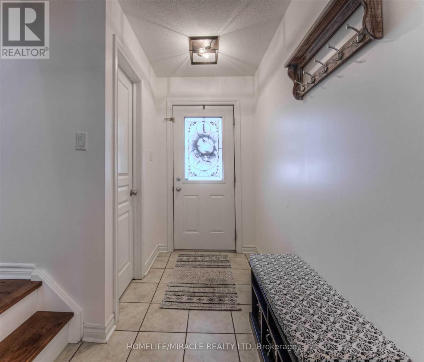 Upper - 77 Laughland Lane, Guelph, Ontario  N1L 0C6 - Photo 3 - X13103150