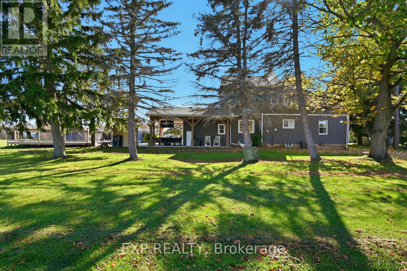 9043 Ridge Road, Niagara Falls, Ontario  L3B 5N7 - Photo 3 - X13103190
