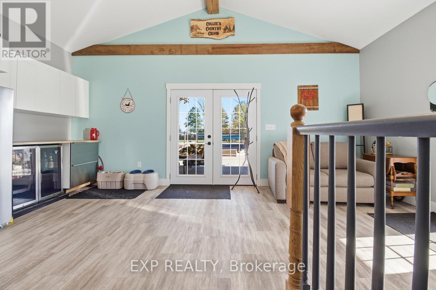 9043 Ridge Road, Niagara Falls, Ontario  L3B 5N7 - Photo 4 - X13103190